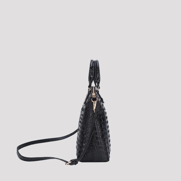 Zan Studio Satchel Bag Women’s Vegan Leather Crocodile-Embossed Top Handle New - Picture 2 of 6